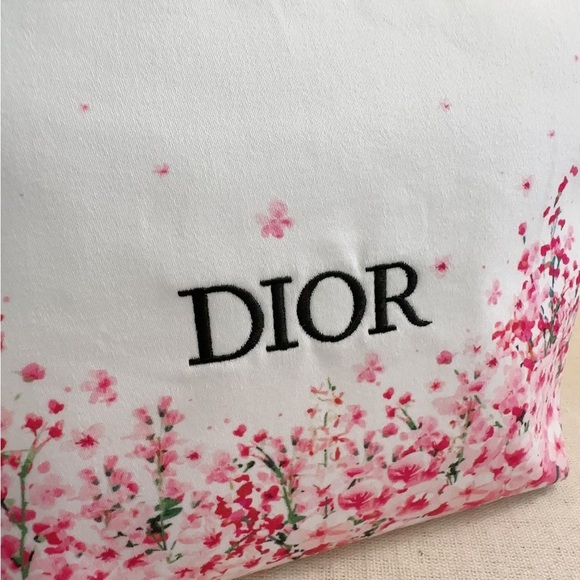 🎀 Miss Dior limited edition Floral Cosmetic Makeup Clutch Bag🎀 - Picture 6 of 17